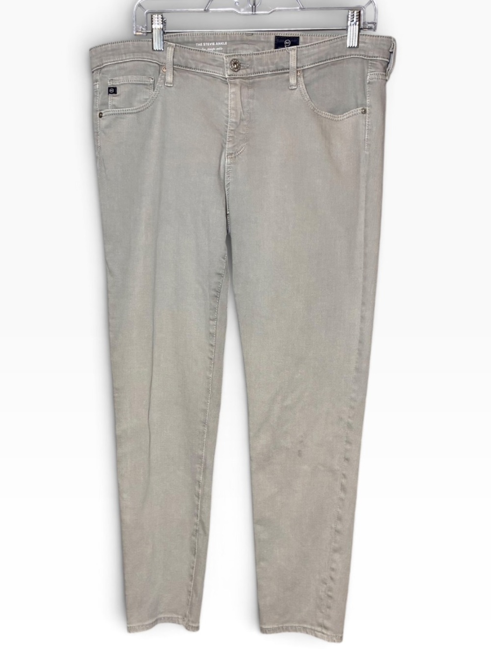 AG Adriano Goldschmied The Stevie Ankle Slim Straight Ankle Size 32R